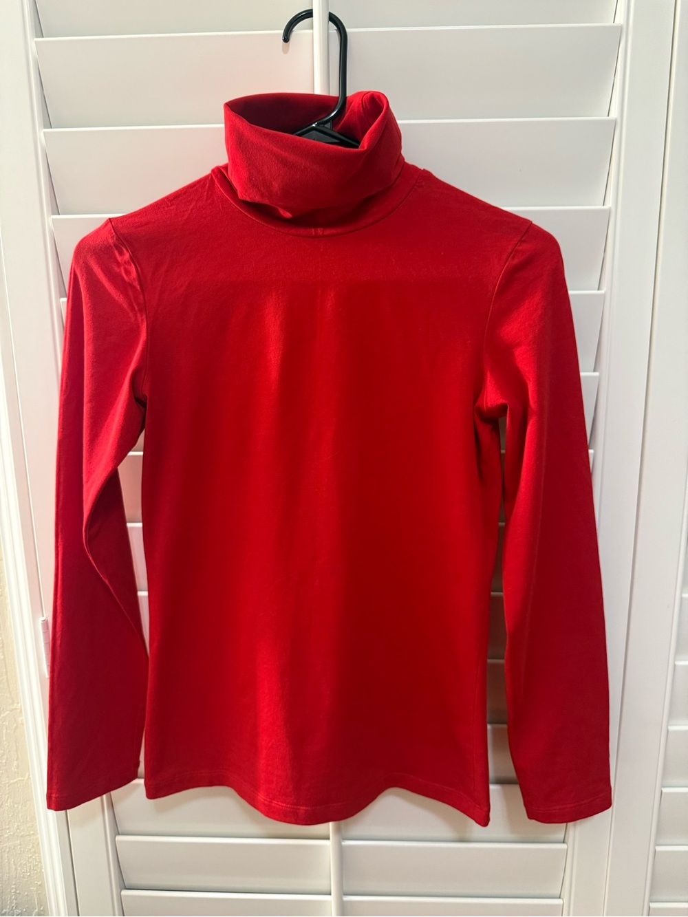 Mango Red Women’s Turtleneck Long Sleeve Top